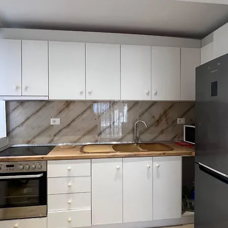 Aura Seaside Apartment